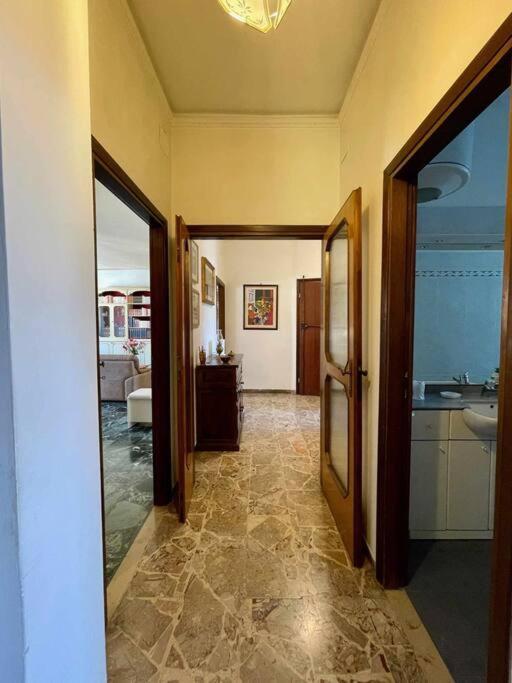 Appartamento Careggi Gold Colors Firenze